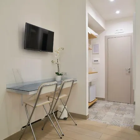 Emme21 Bed & Breakfast 2*