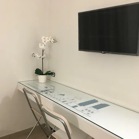 Emme21 4* نابولي